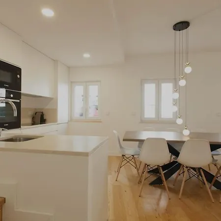 아파트 Casa Da Mouraria *